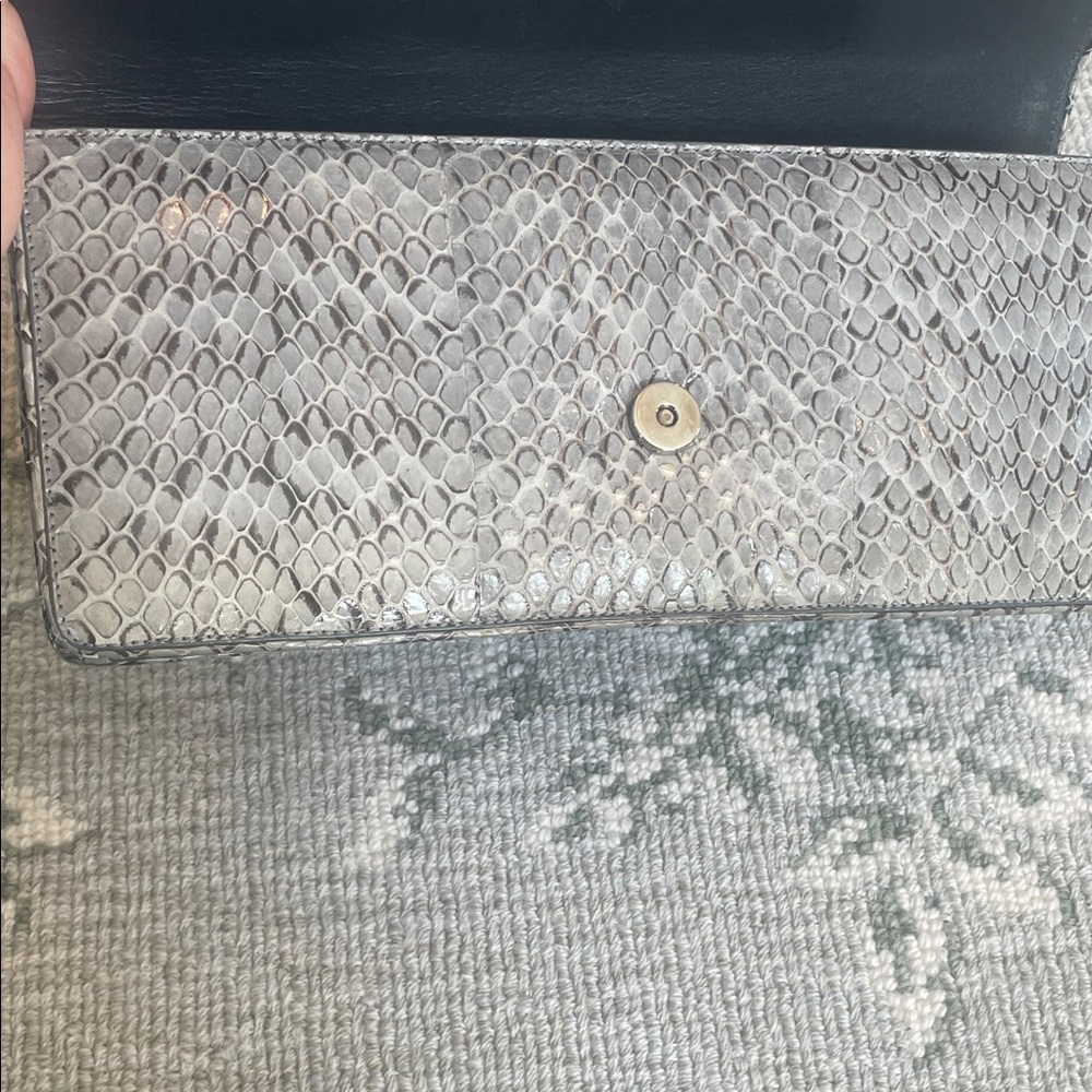 Judith Leiber python Grey clutch Decorated silver tone chain in the front - Picture 12 of 16